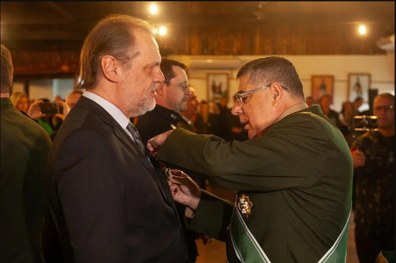 Presidente do TJRS recebe reconhecimento