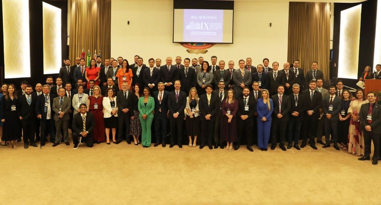 Diretor da Escola Judiciária do TRE-RS é reeleito presidente do Codeje —  Tribunal Regional Eleitoral do Rio Grande do Sul